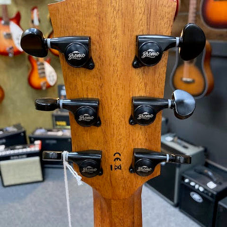 Bromo BAA2CE acoustic / electric guitar
