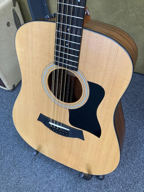 Taylor 150E 12 string guitar w/ MBT hardcase