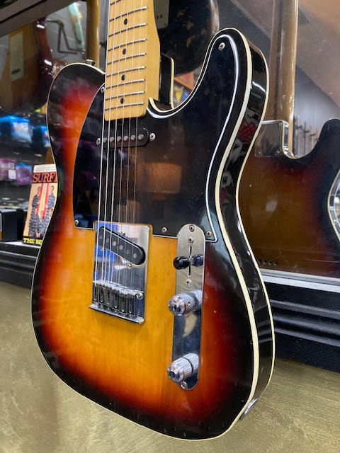 Fender Telecaster Jerry Donahue Made in Japan w/ hardcase
