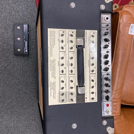 Tech 21 Trademark 60 guitar amplifier (preowned) w/ footswitch