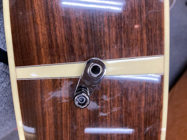 Martin D28 Elvis Presley 2007 w/ hardcase