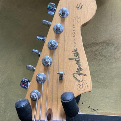 Fender Baritone Sub-sonic 2001 w/ hardcase