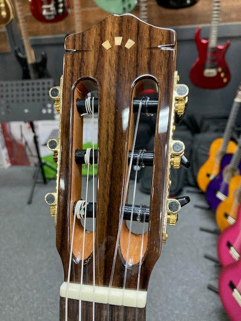 Cordoba GK Studio Negra Flamenco Guitar w/GigBag