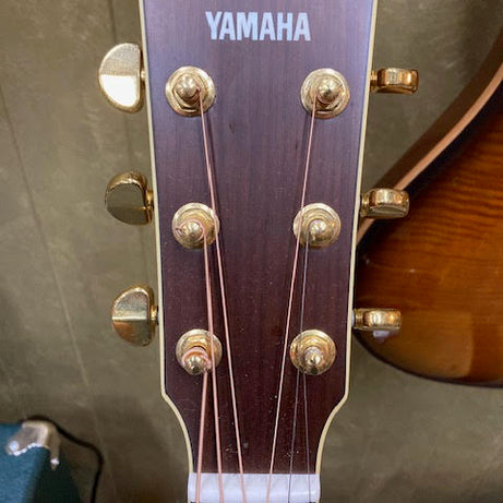 Yamaha LS-TA transacoustic all solid acoustic/electric guitar (preowned)