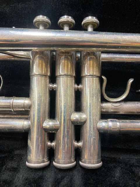 Yamaha ytr732 pro trumpet (preowned)
