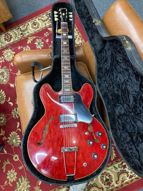 Vintage 1968 Gibson ES335-TD w/ original Aus import case