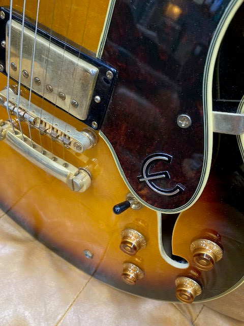 Epiphone Sheraton II VS semi hollow electric guitar