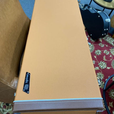 2026 DeluxeTone Cosmopolitan "Super Sonic" w/ hardcase