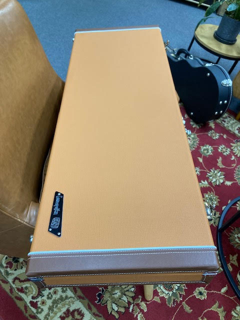 2026 DeluxeTone Cosmopolitan "Super Sonic" w/ hardcase