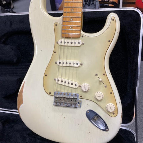Fender Stratocaster Mexican roadworn body with non original neck.