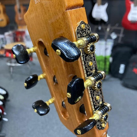 Cordoba GK Studio Negra Flamenco Guitar w/GigBag