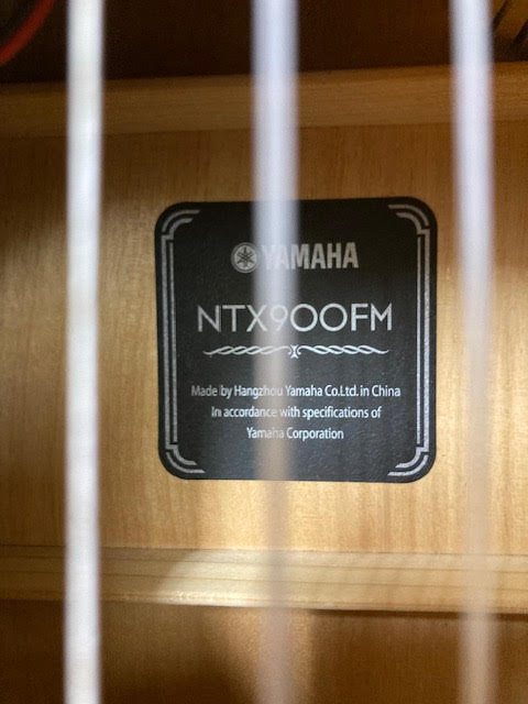 Yamaha NTX900FM Classical Acoustic-Electric Guitar w/Flamed Maple Back (preowned)