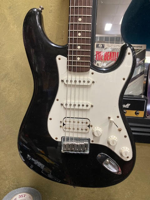 Fender Baritone Sub-sonic 2001 w/ hardcase