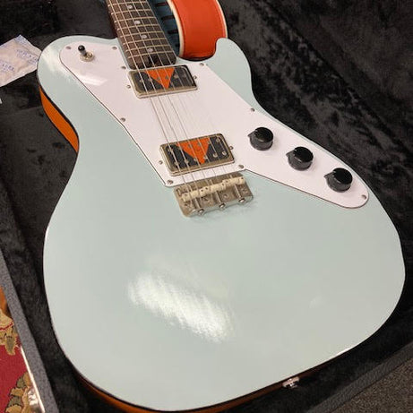 SOLD - DeluxeTone Radiola Custom GT40 Daytona electric guitar