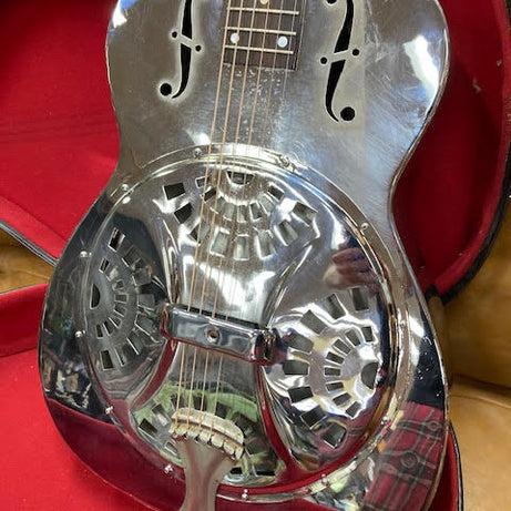 Vintage Dobro 1973 Metal guitar w/ case