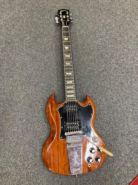 Vintage Gibson SG 1969 w/ original Aus delivered case . Players grade