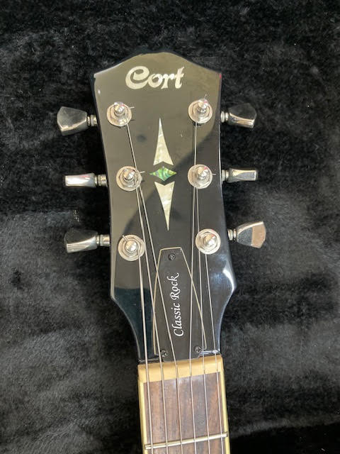 Cort LP CR230 Classic Rock black electric guitar w/ hardcase