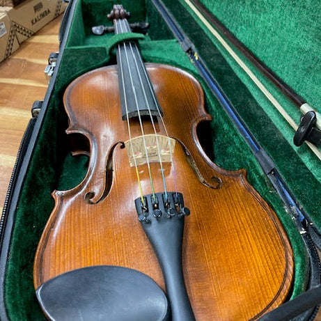 Gliga III 3/4 violin w/case + bow (preowned)