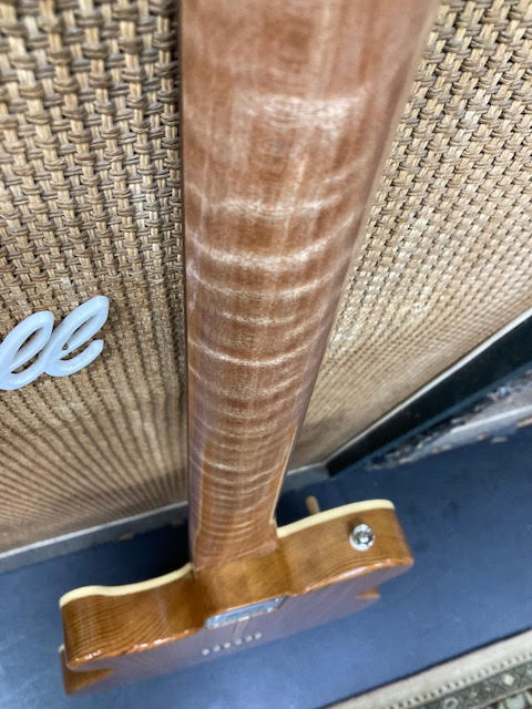 Deluxetone Mexi-Cali Radiola Duo Custom Electric guitar w/hardcase