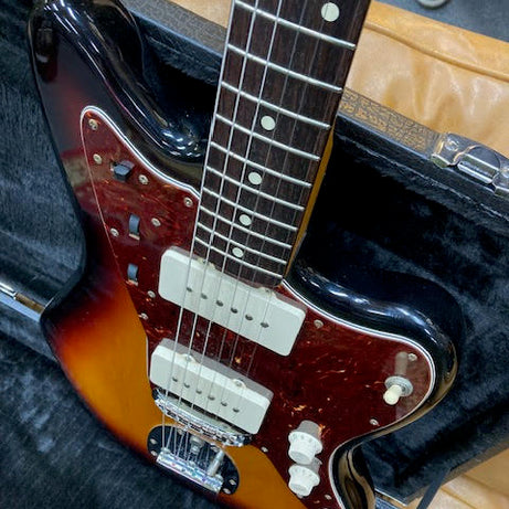 Fender Jazzmaster 2012 AVRI w/hardcase (preowned)