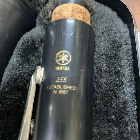 Yamaha Clarinet YCL-255 (preowned)
