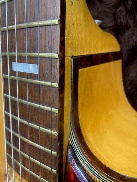 Vintage 1954 Harmony H62 Meteor Blonde w/ case