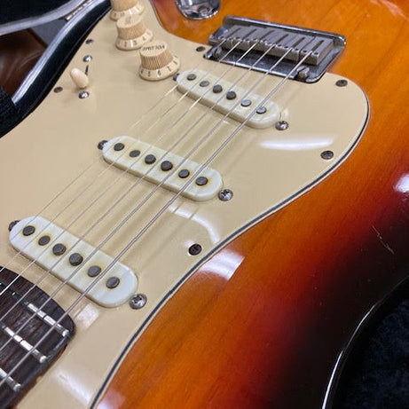 Fender Stratocaster 1989 *strat plus* modified w/ hardcase