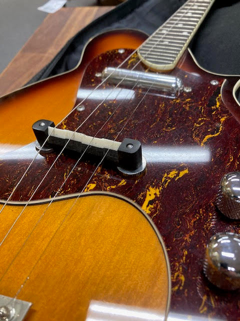 Kentucky KM-300E electric mandolin (preowned)