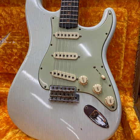 SOLD - Fender Customshop Stratocaster 1960 Journeyman Sonic Blue w/hardcase