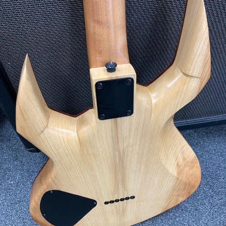 Walton Custom Electric guitar "Razors Edge"