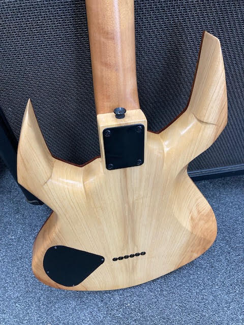 Walton Custom Electric guitar "Razors Edge"
