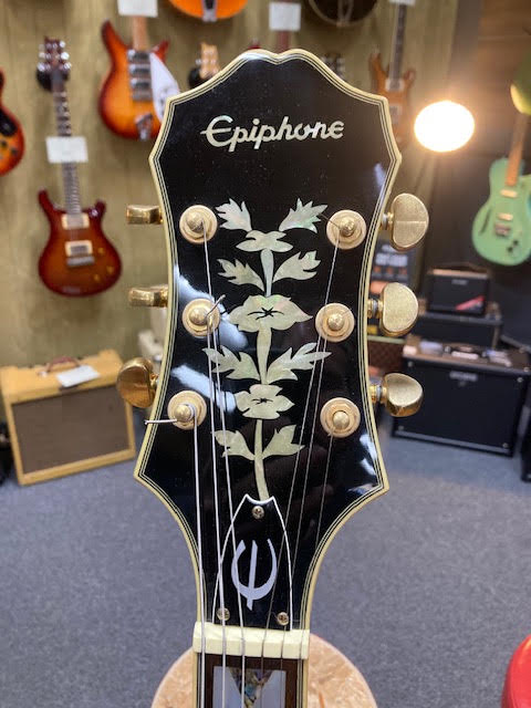 Epiphone Sheraton II VS semi hollow electric guitar