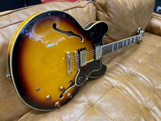 Epiphone Sheraton II VS semi hollow electric guitar