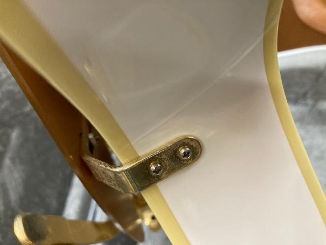 Gretsch G5422T6 White Electric Guitar in Hiscox Hardcase