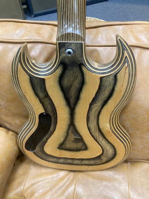 Gibson Zoot 2009 Limited edition  Black and Natural w/ gigbag