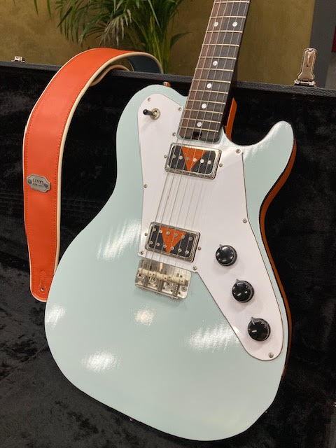 SOLD - DeluxeTone Radiola Custom GT40 Daytona electric guitar