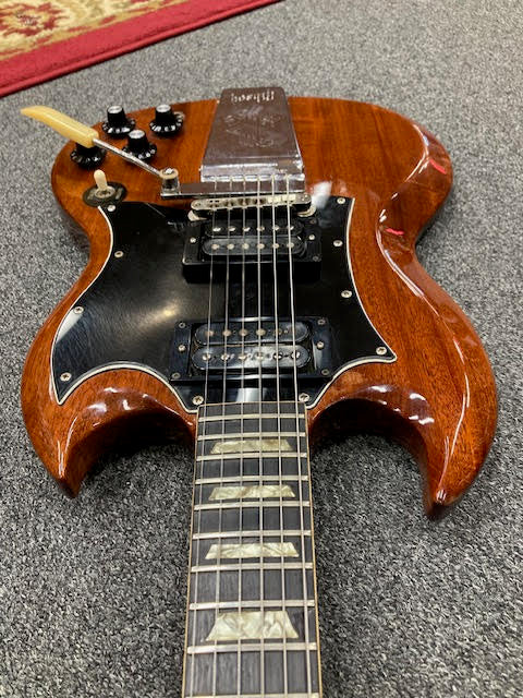 Vintage Gibson SG 1969 w/ original Aus delivered case . Players grade