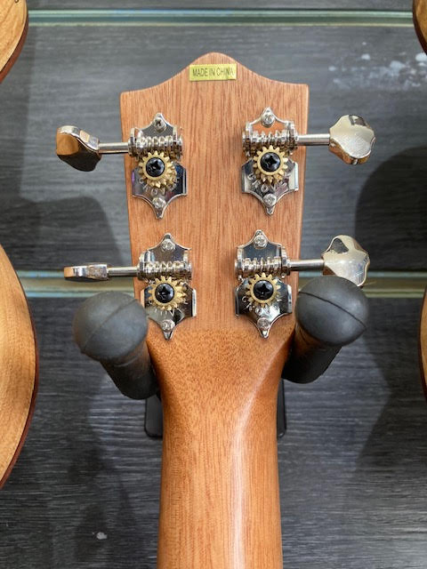 Lanikai Concert Ukulele Solid Spruce Top in Natural Satin Finish - LSPSTC