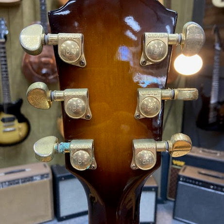 Washburn J-5 Hollowbody 2013 Jazz series (preowned)