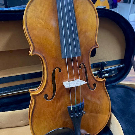Scott Cao 4/4 violin (preowned)