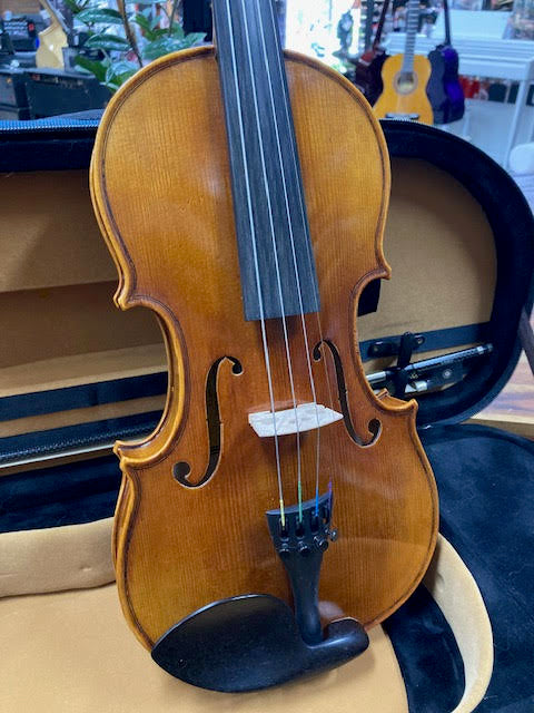 Scott Cao 4/4 violin (preowned)