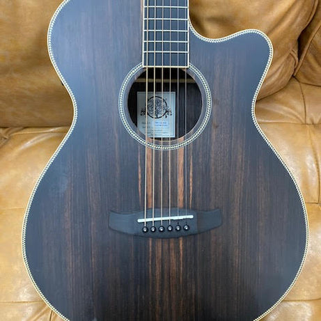 Tanglewood TDBTSFCEAEB Discovery Exotic Superfolk C/E All Ebony (shop stock)
