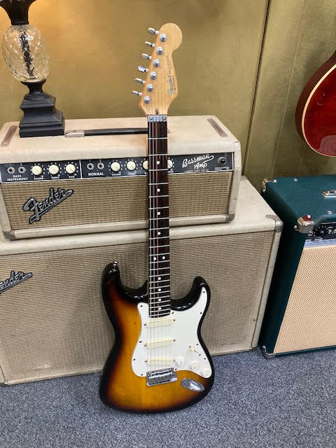 Fender Stratocaster Plus 1991 (one owner) w/ hard case