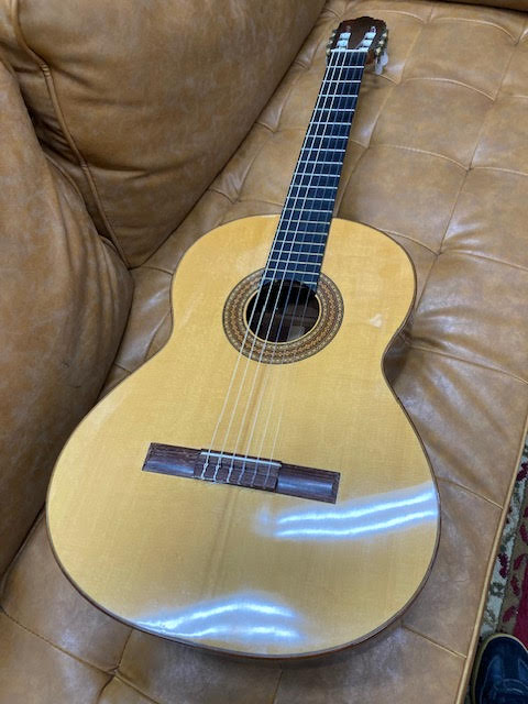 Douglas Mitchell Custom made Classical guitar