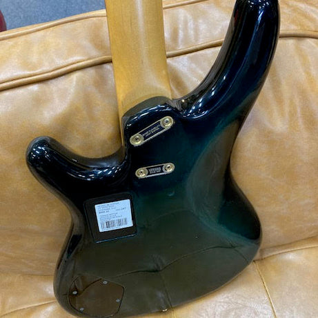 Yamaha Motion B Bass Emerald green w/ hardcase