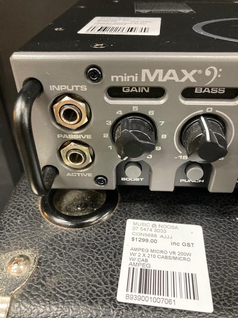 Peavey MAX Series "MiniMAX" Mini Bass Amp Head 600-Watt MAX Portability. MAX Flexibility. MAX Sound.(preowned)