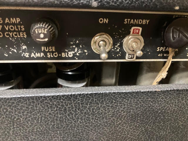 Vintage 1969 Fender Super Reverb Drip-Edge Silverface amplifier