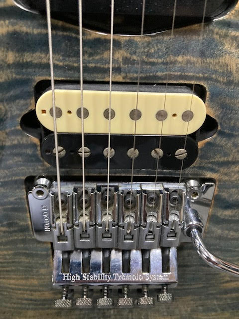 Suhr Carve Top Standard 2010 electric guitar