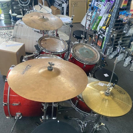 Pearl Export Drum Kit 5 piece w/ cymbals + stool (preowned)