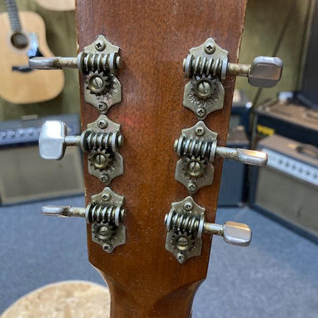 Vintage Dobro 1973 Metal guitar w/ case